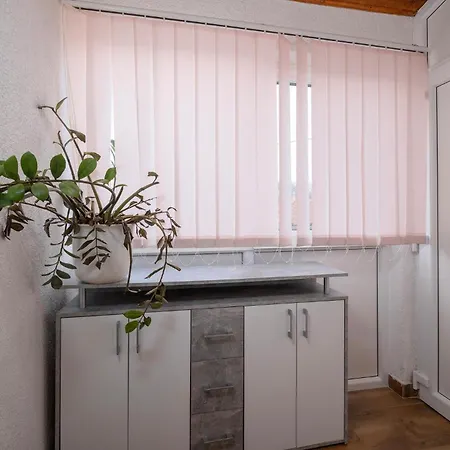 Apartman 2 Bedroom Gorgeous In *